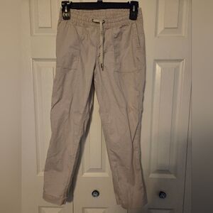 Vuori Women's Vintage Ripstop Light Tan/ Beige Cargo Pants